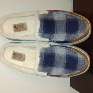 Skechers slip on shoe. Sz. 8.5m